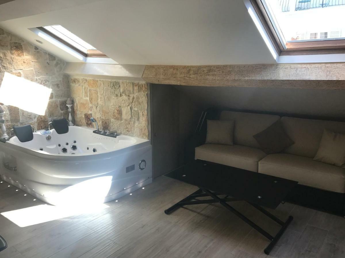 Love Room Jacuzzi Croisette Cannes Bagian luar foto