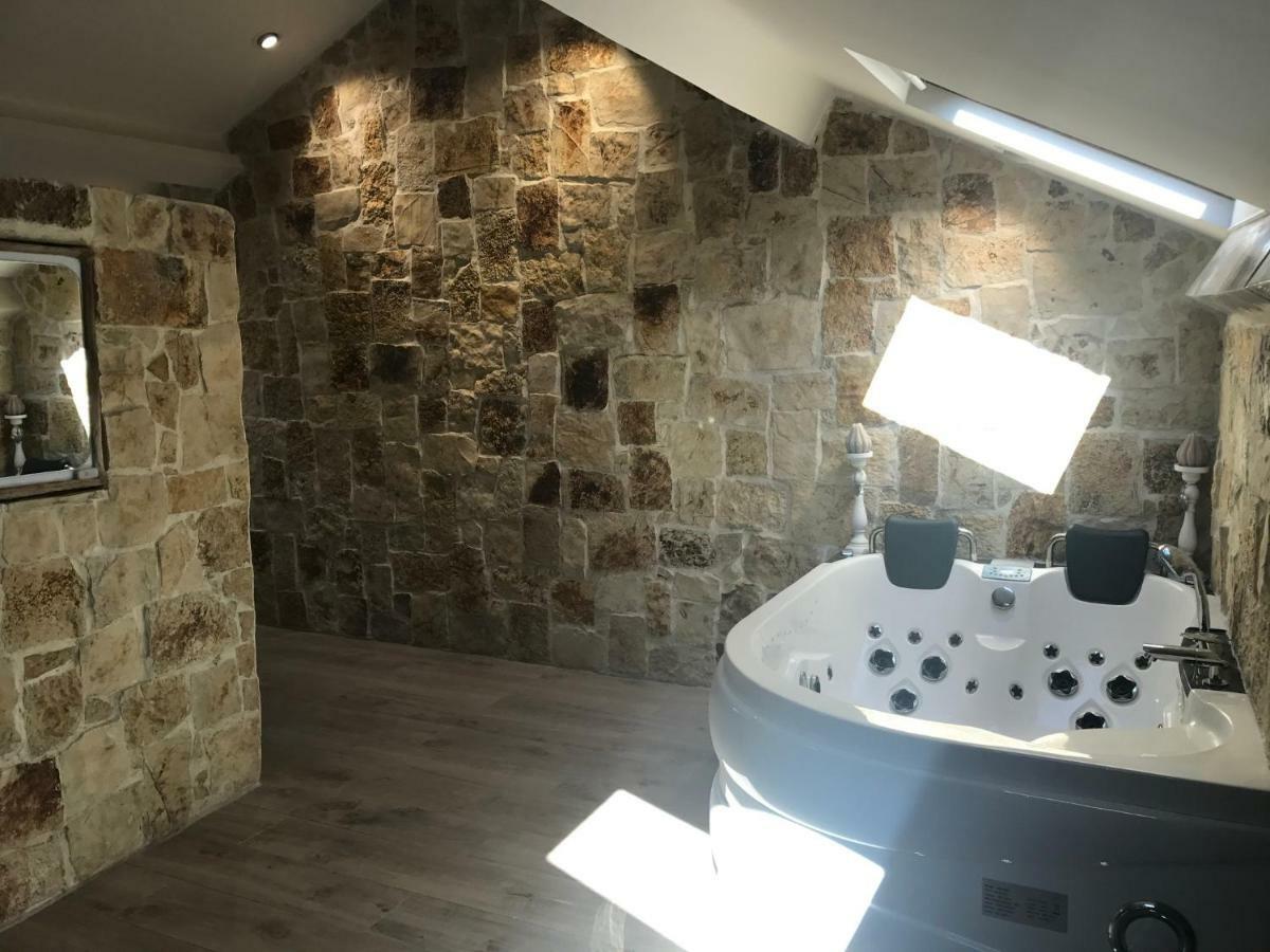 Love Room Jacuzzi Croisette Cannes Bagian luar foto